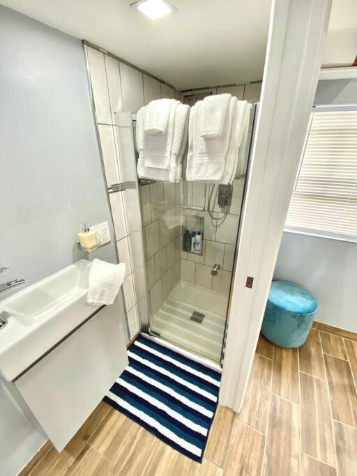 Modern Tiny-home 4miles To Legoland Cypress Gardens