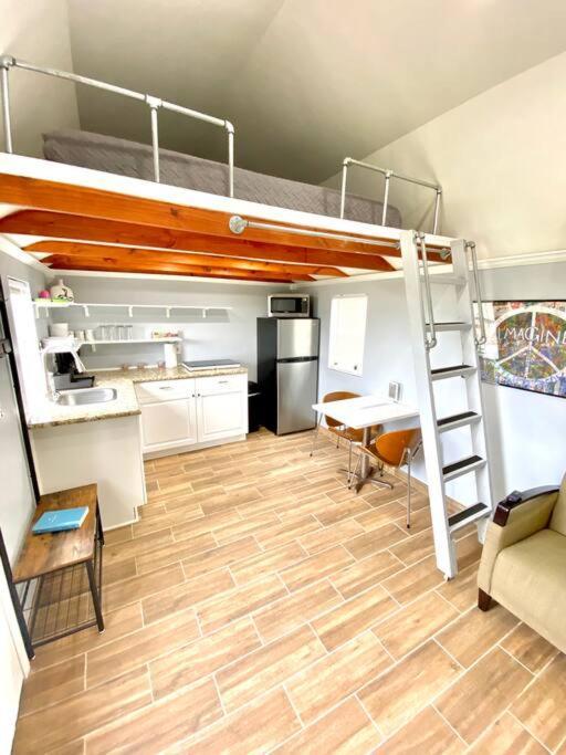 Modern Tiny-home 4miles To Legoland Cypress Gardens